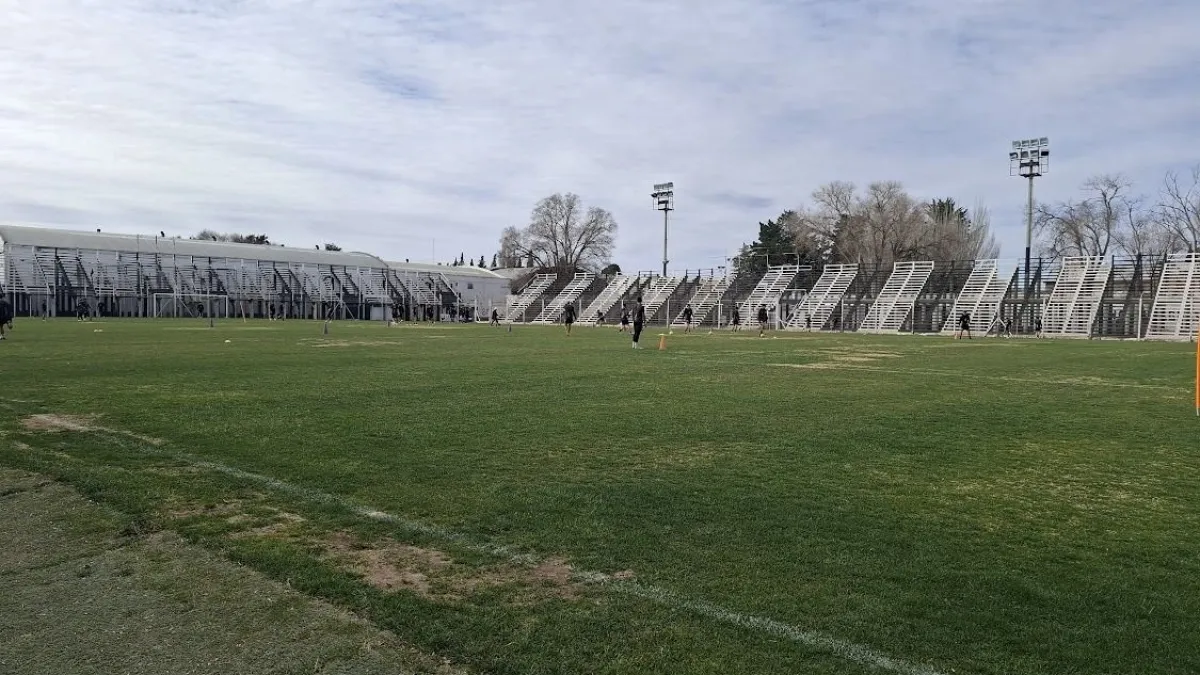 club Cipolletti entrenamiento