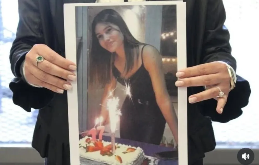 Uno de los últimos festejos de la adolescente. En 2022 llegó a Cipolletti para estudiar Medicina. Tenía 18 años. Fue asesinada a golpes el 2 de julio de 2022.