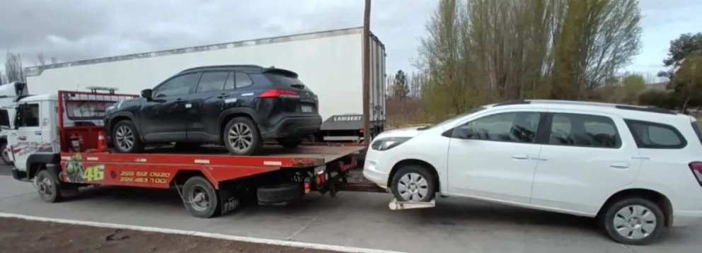Los autos secuestrados por alcoholemia positiva. (Foto Policía de Río Negro)