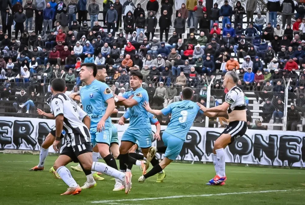 El Club acumula solo un triunfo en seis partidos (imagenes Fede García para CIPO360)