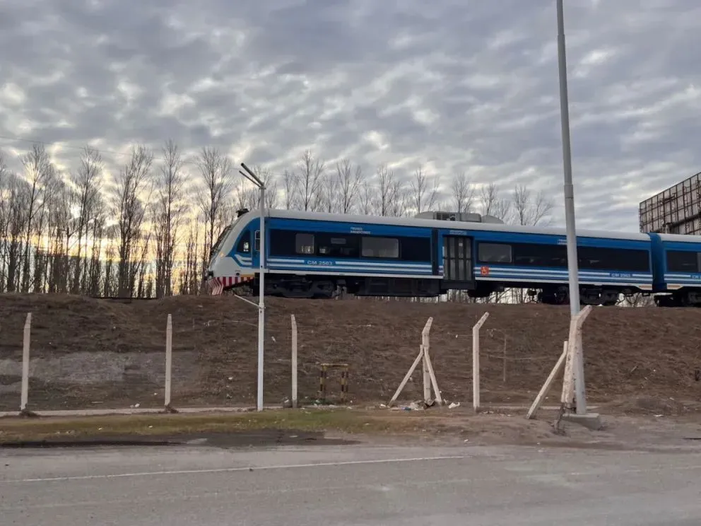 Los servicios de toda la mañana fueron suspendidos.