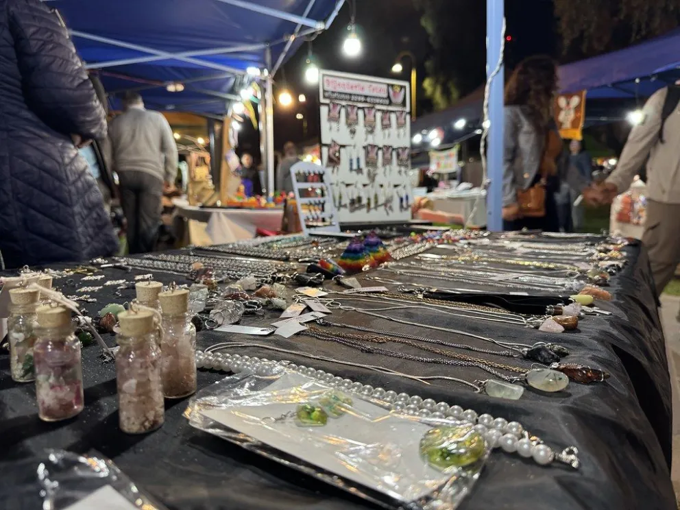 El domingo, la Feria de la Economía Social puede ser un paseo alternativo y la posibilidad de encontrar algún regalo para los seres queridos. Foto: archivo.
