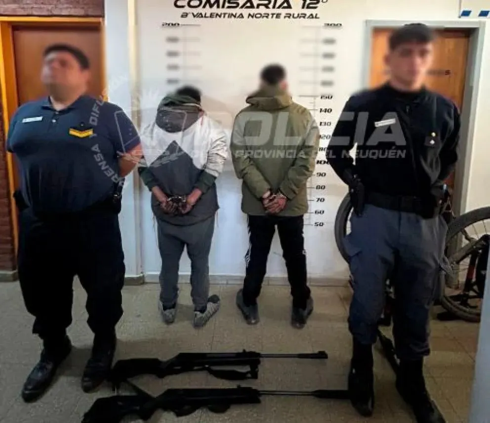 Intentaban cazar en un sector habitado y quedaron imputados por caza furtiva. | Foto gentileza Prensa Policía de Neuquén