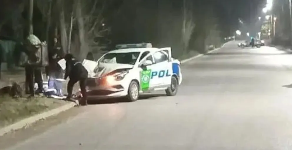 Un joven que circulaba en Fernández Oro con una moto robada en General Roca terminó hospitalizado. Foto (Policía de Río Negro)