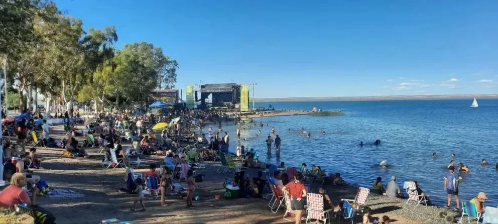 Además habrá festejos en otros espacios como el Paseo de la Costa y El Chocón.