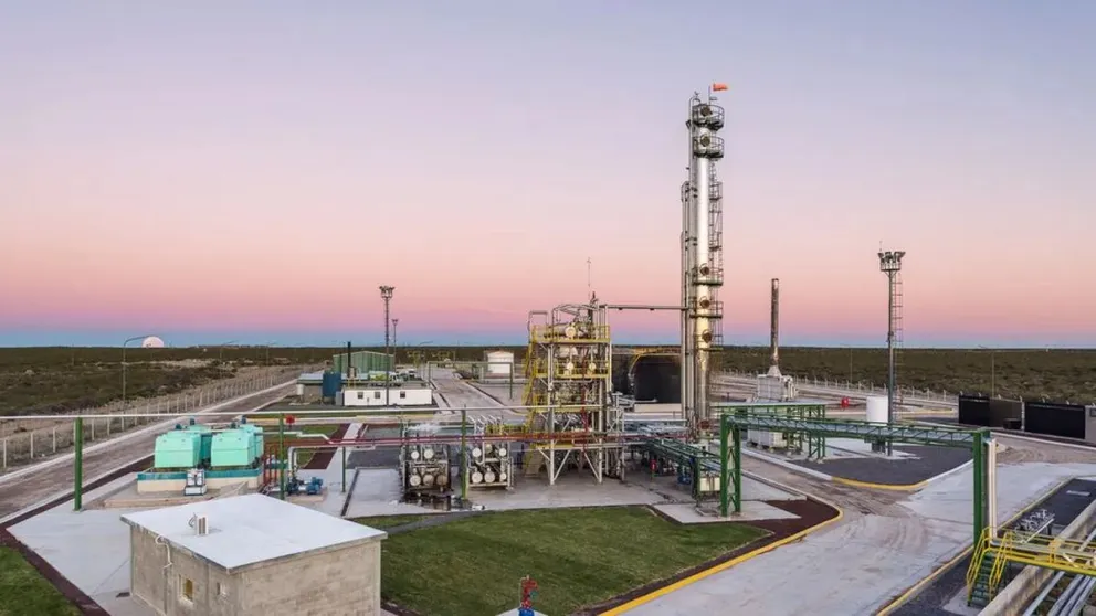 El futuro de la refinería instalada en 25 de mayo es incierto: inició un concurso de acreedores y tiene sus cuentas embargadas por ARCA.