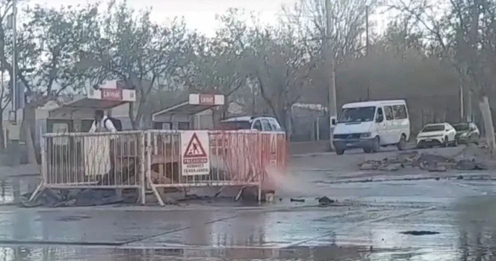 Desde ARSA informaron que la falla se originó por el desprendimiento de un caño de By Pass y que una cuadrilla trabaja para repararlo. | Foto gentileza