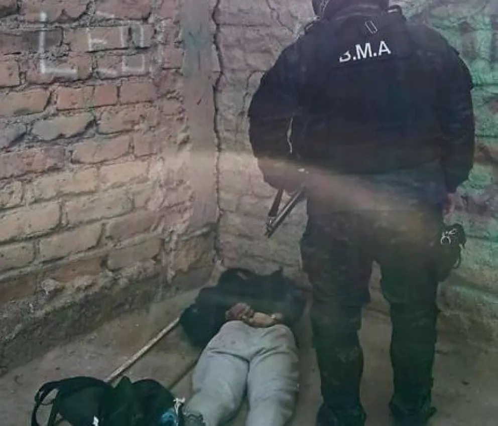 El operativo del personal de la Comisaría 33° (imagen gentileza)