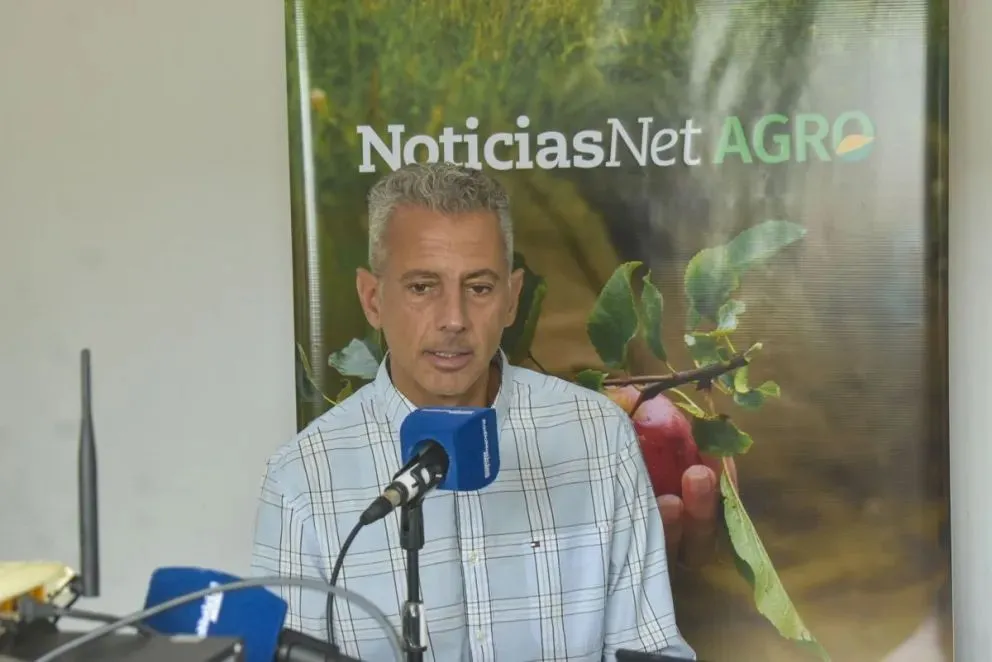 El ministro en el estudio móvil. Foto de Vanesa Schwemmler