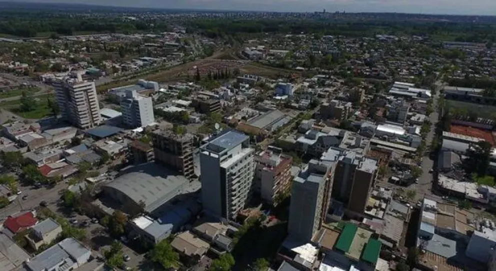 En 1903, Cipolletti tenía apenas 45 manzanas con grandes espacios vacíos en el medio. En la actualidad, con más de 105.000 habitantes, es la cabecera de una región que mantiene un importante ritmo de crecimiento. Foto: archivo.