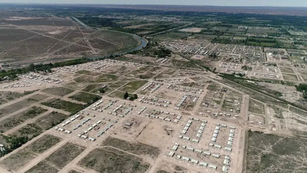 SOYEM  junto al Sindicato ATE Alto Valle Oeste, el Anteproyecto de Ordenanza de Fondo, para brindar lotes a empleados municipales. | Foto archivo distrito vecinal donde se desarrollan nuevos barrios