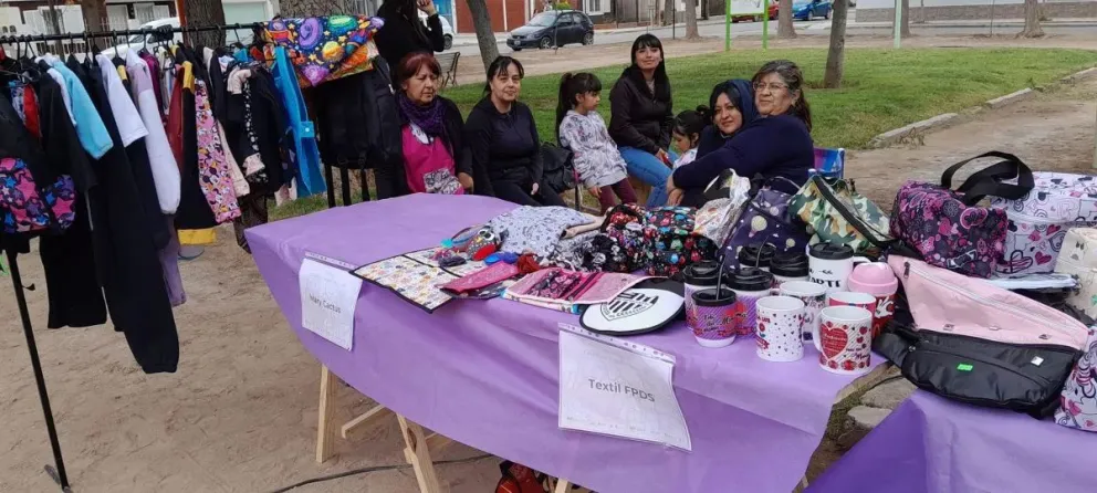 La Feria Co.Po.Di es este sábado 12 de octubre, de 16 a 20 horas en Parque Norte en Cipolletti. | Foto archivo