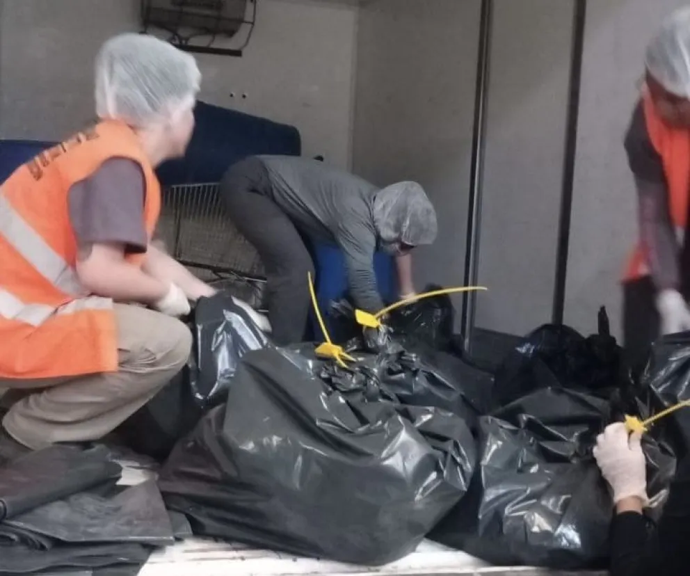 Los alimentos fueron retirados del circuito comercial. Foto: gentileza Policia de Rio Negro 