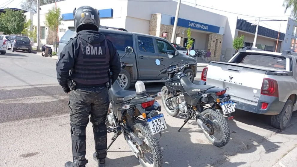 La moto secuestrada fue trasladada a la Unidad Policial de Cinco Saltos. Foto: Policía Río Negro.