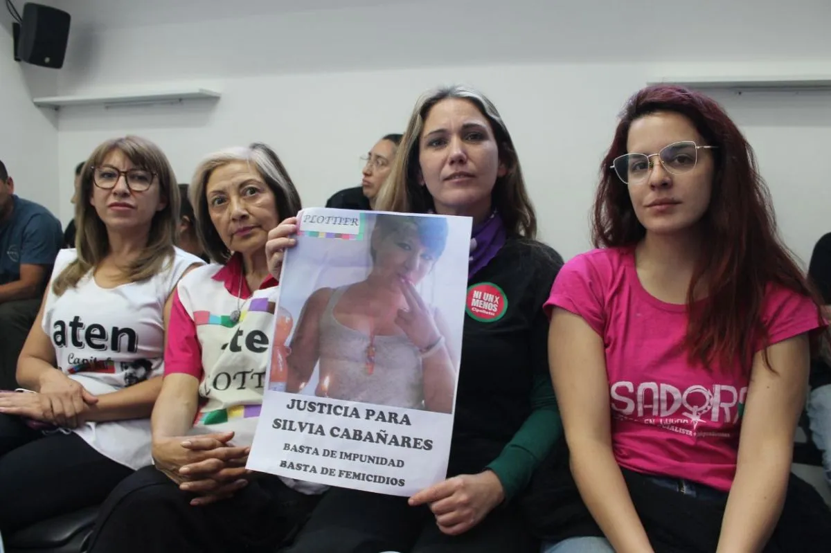 silvia caba&ntilde;ares