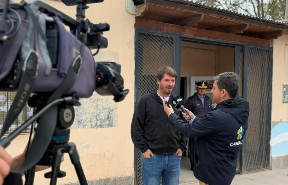 El intendente de Cipolletti destacó la importante de confirmar con el voto la vigencia del sistema democrático. Foto: Prensa Municipalidad.