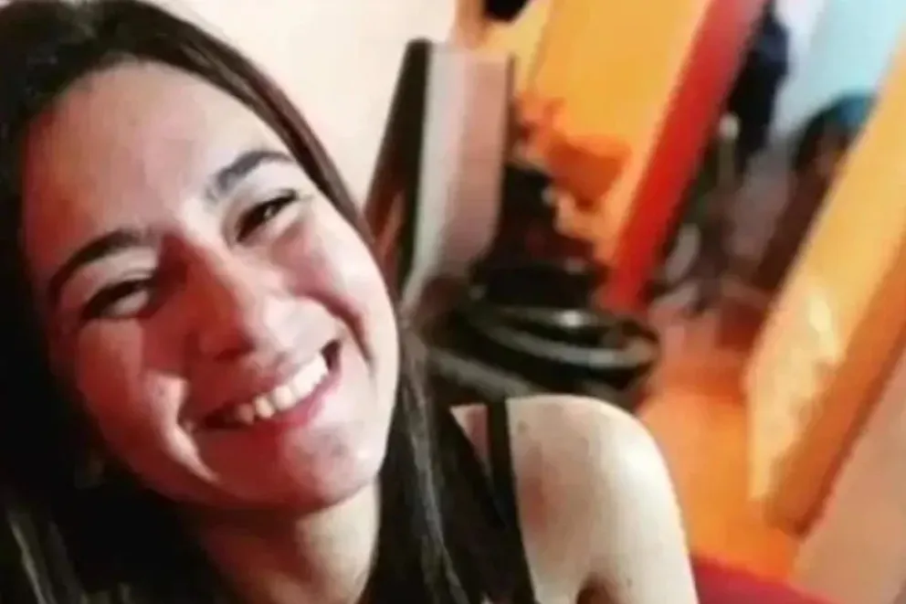 Micaela había llegado de Corrientes para buscar un futuro mejor. Vendió alfajores caseros hasta que consiguió un trabajo fijo en el Casino. Tenía 27 años. Foto: archivo.