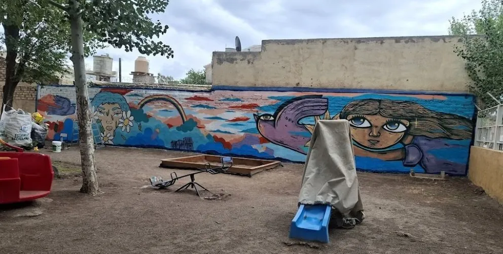 “Rompa el vidrio en caso de emergencia”: un proyecto colectivo que une arte y comunidad