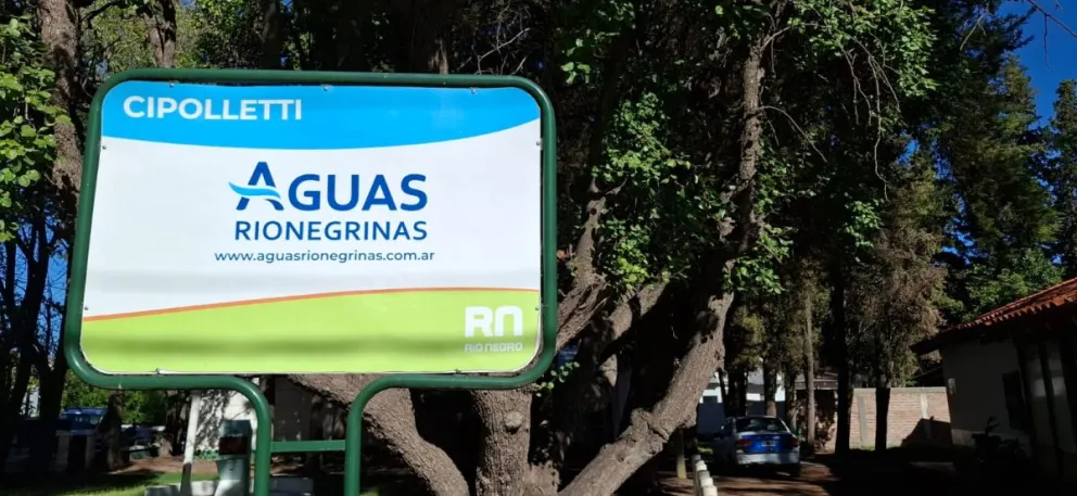 La empresa Aguas Rionegrinas alerta por estafas en la región. Foto Cipo360