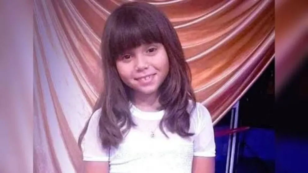 Catalina fue atropellada por un móvil policial mientras jugaba con su amiga en bicicleta. Foto gentileza