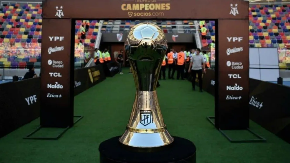 Trofeo de campeones 2025. 