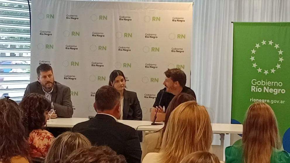 La empresa Oldelval presentó los detalles del proyecto, estudios de impacto ambiental, trabajos a realizar y la traza que tendrá este tendido de caños de 207 kilómetros de extensión. Foto Cipo360