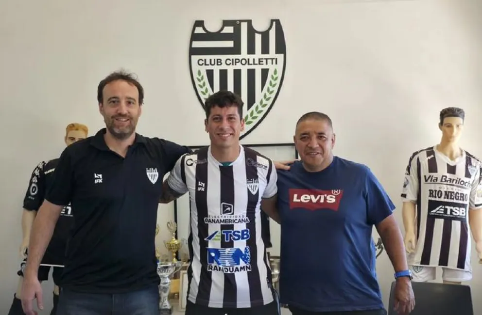 Cipo presentó a su primer refuerzo: Sebastián Jeldres. También sigue con atención el armado de las zonas. Foto: Prensa Club Cipolletti.