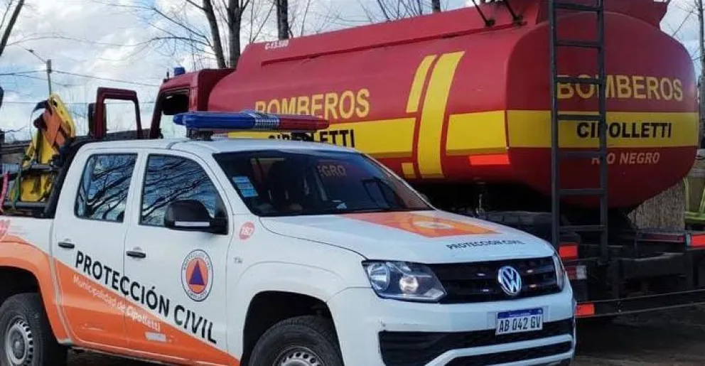 Los bomberos intervinieron en incendios de pastizales, de una casilla y de un quiosco ubicado en el centro de la ciudad. Foto: archivo.