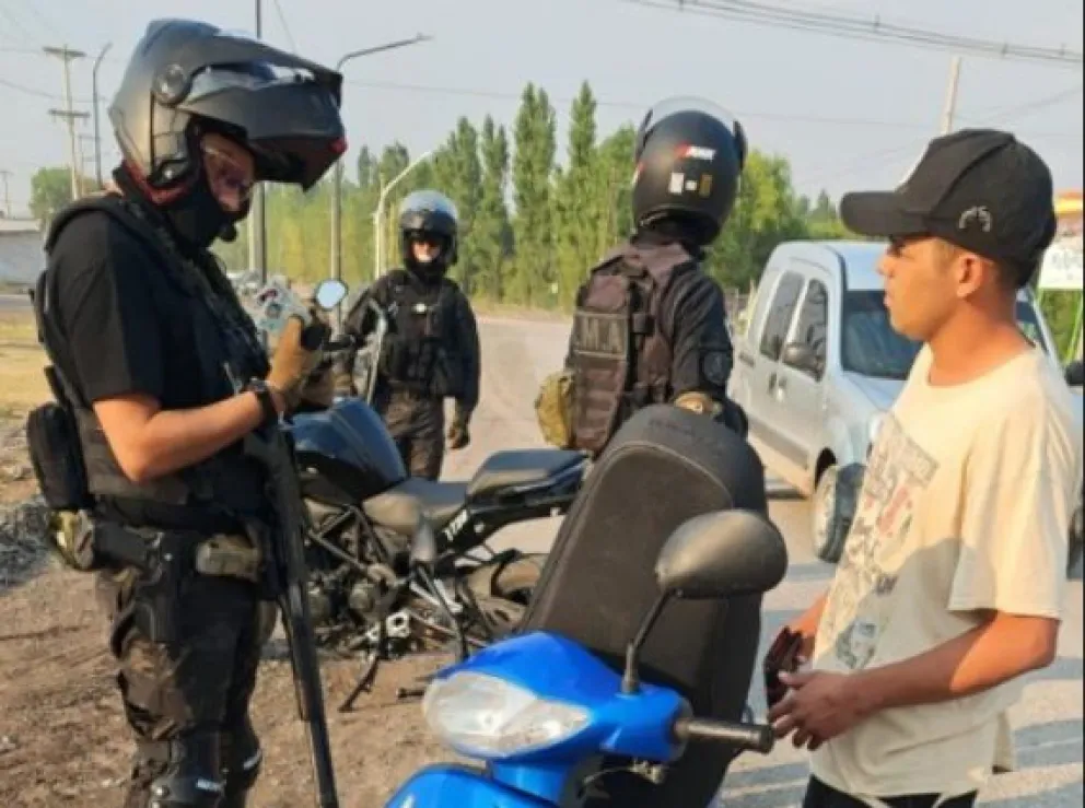 El procedimiento se realizó en diversos puntos de la ciudad. Foto: Policía Río Negro.