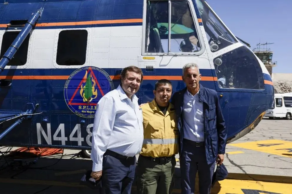Río Negro contará por primera vez con un medio aéreo propio destinado de manera permanente a esta tarea. Fotos de Eugenia Neme.