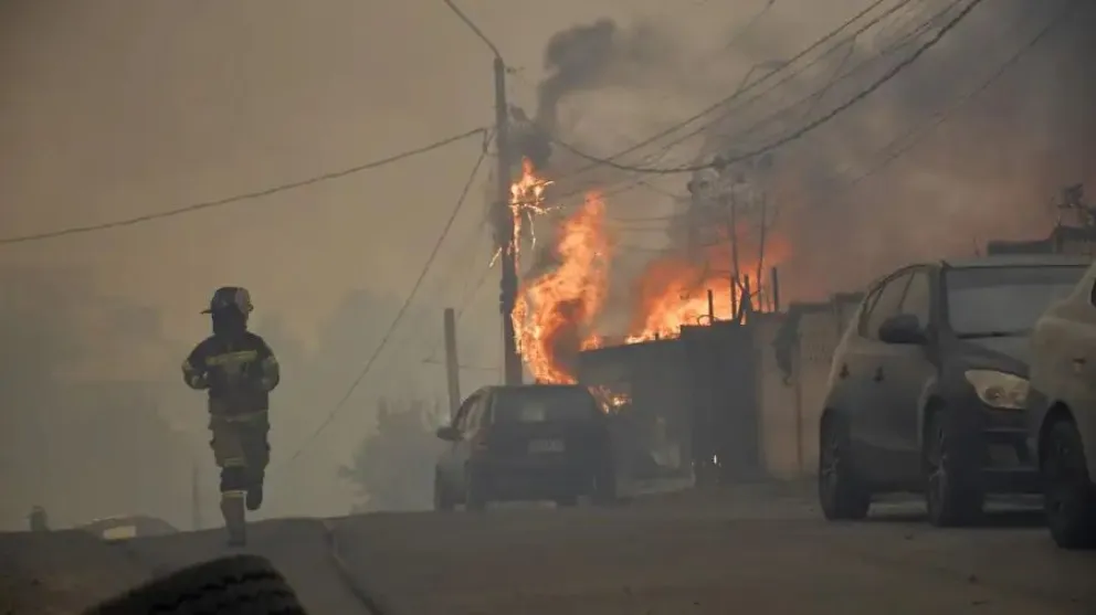 Incendios destruyeron barrios de la ciudad de Concepción, en el sur de Chile. | Foto gentileza