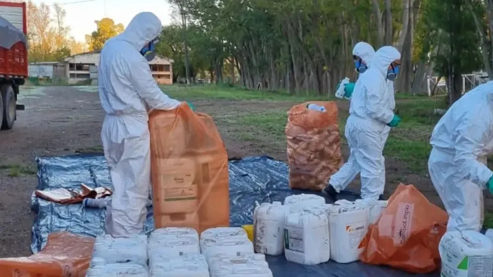 Aplicación de fitosanitarios en campos de la región. Fotos: Gobierno de Río Negro