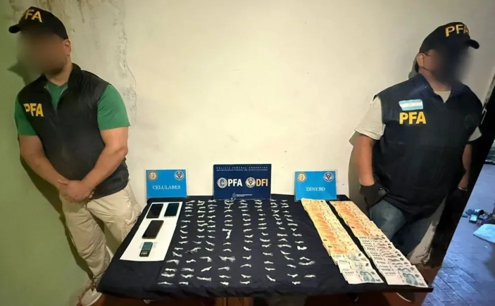 En el lugar se incautaron 121 envoltorios con dosis de clorhidrato de cocaína. Foto gentileza