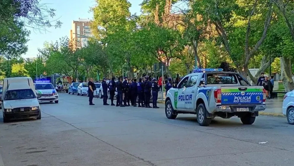 Durante el verano las peleas entre jóvenes en distintos lugares públicos sean hecho constantes. Foto archivo