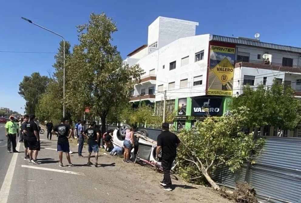 Los primeros en llegar fueron los empleados / imagen gentileza mejor informado