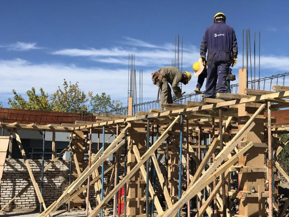 El nuevo edificio reemplazará al anterior centro comunitario que fue destruido por un incendio ocurrido en 2023,