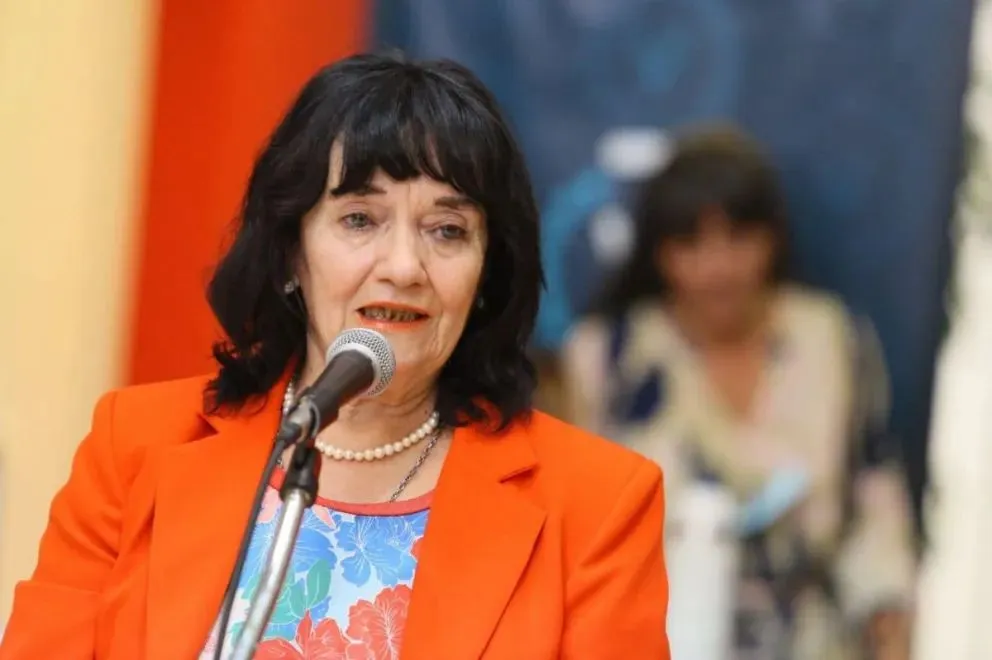 Nilda, al momento de ser declarada ciudadana ilustre de Viedma. Foto archivo.