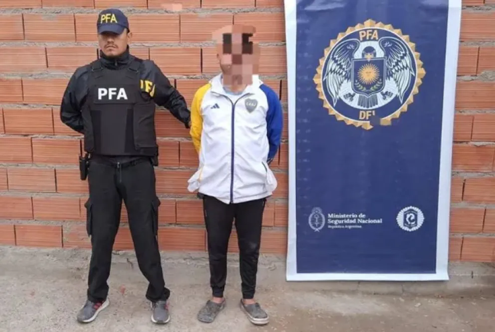 El detenido quedó a disposición de la justicia federal de Roca. Foto: Policía Federal.