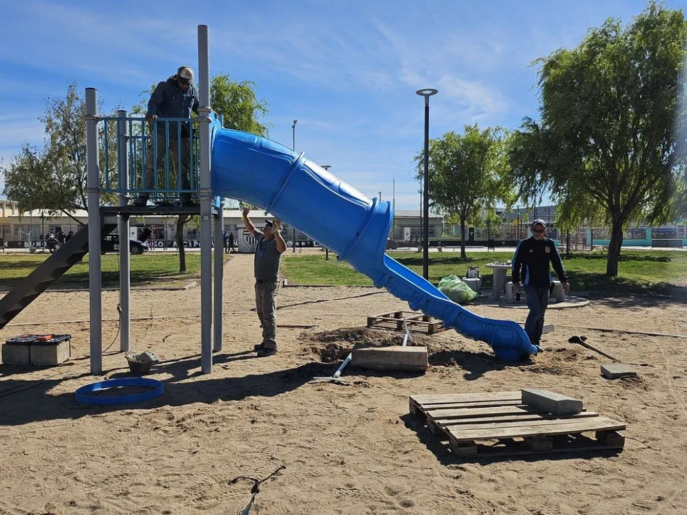 La plaza del barrio Anai Mapu lucirá totalmente renovada. Foto: Prensa Municipalidad.
