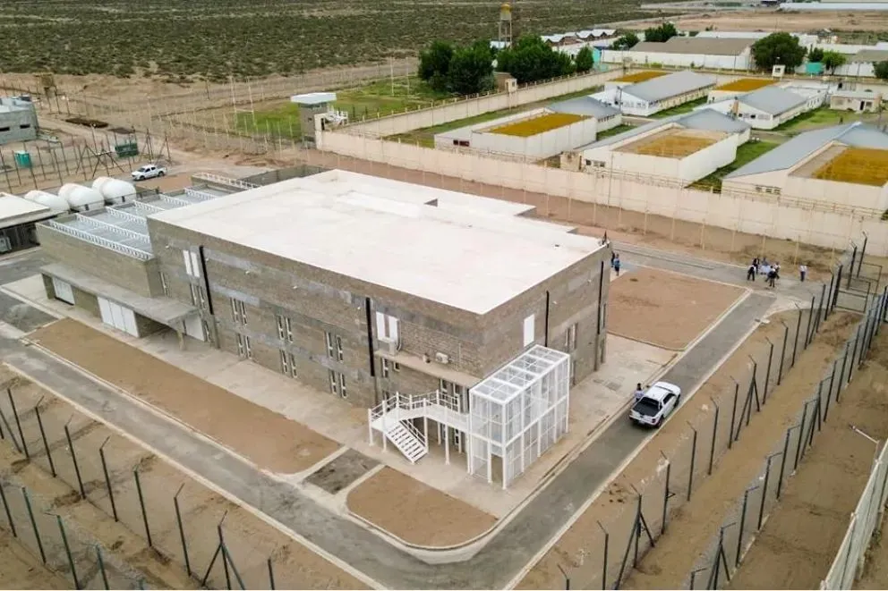 El hecho se descubrió durante el fin de semana, en el Centro de Detención N° 11, ubicado en Centenario.