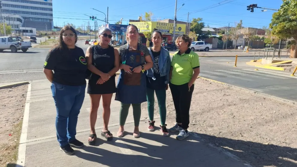 Comerciantes del sector aseguran estar “hartos” y exigen respuestas urgentes por parte de las autoridades municipales y policiales. Foto Daniela Luján