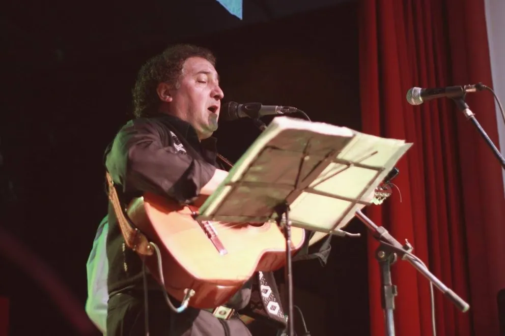 Antonio Martínez, una vida con el canto y el folklore. Los músicos de la ciudad organizan una peña a beneficio. Foto: gentileza.