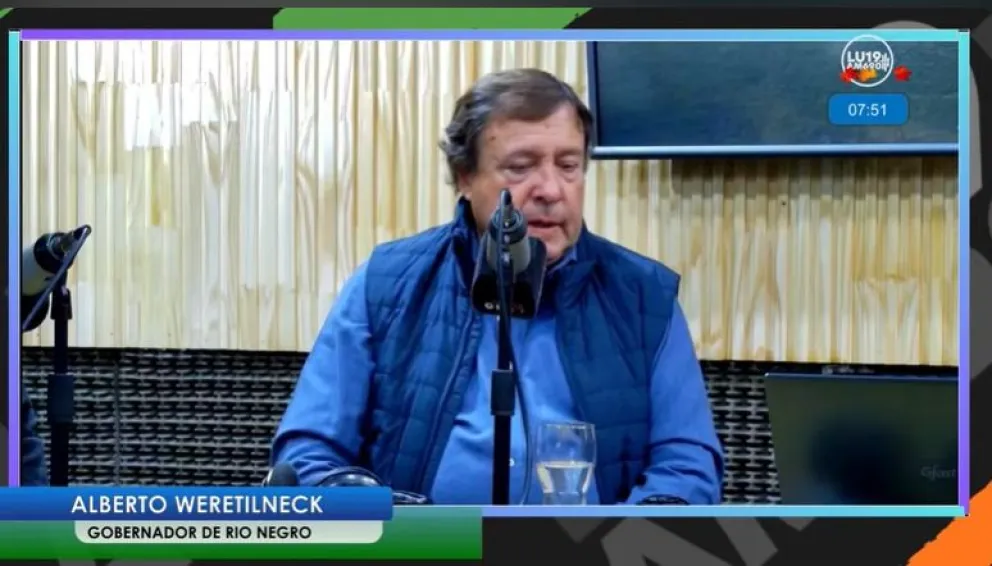 El Gobernador Alberto Weretilneck se refiri&oacute; entre varios temas a la situaci&oacute;n inflacionaria del pa&iacute;s. Foto captura streaming LU19 am 690
