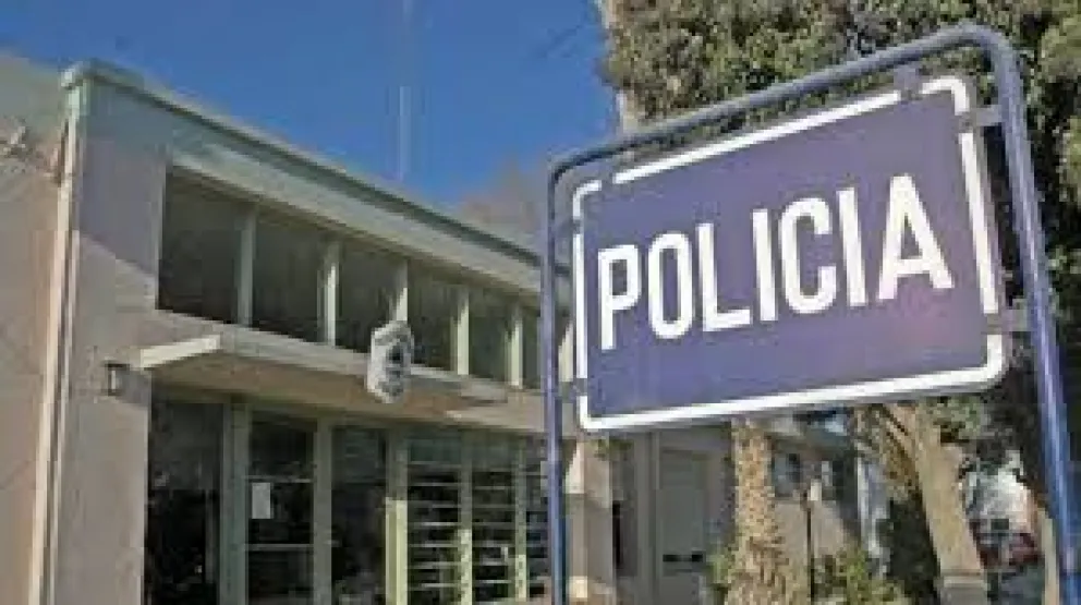 Al verificar los datos del vehículo, se estableció que el mismo está registrado a nombre de un hombre domiciliado en la ciudad de Cipolletti. Foto archivo 