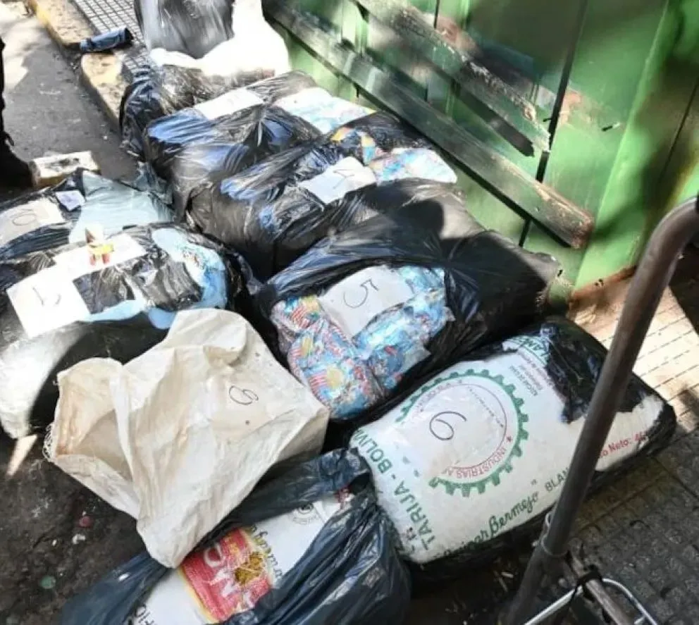 La cocaína estaba disuelta en alimentos, lista para ser enviada a Cipolletti. Foto gentileza