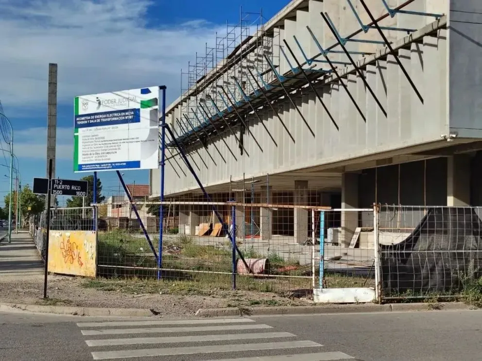 La obra del Complejo Judicial se realiza en la calle Naciones Unidas. Tiene un avance del 70 por ciento. Foto: archivo.