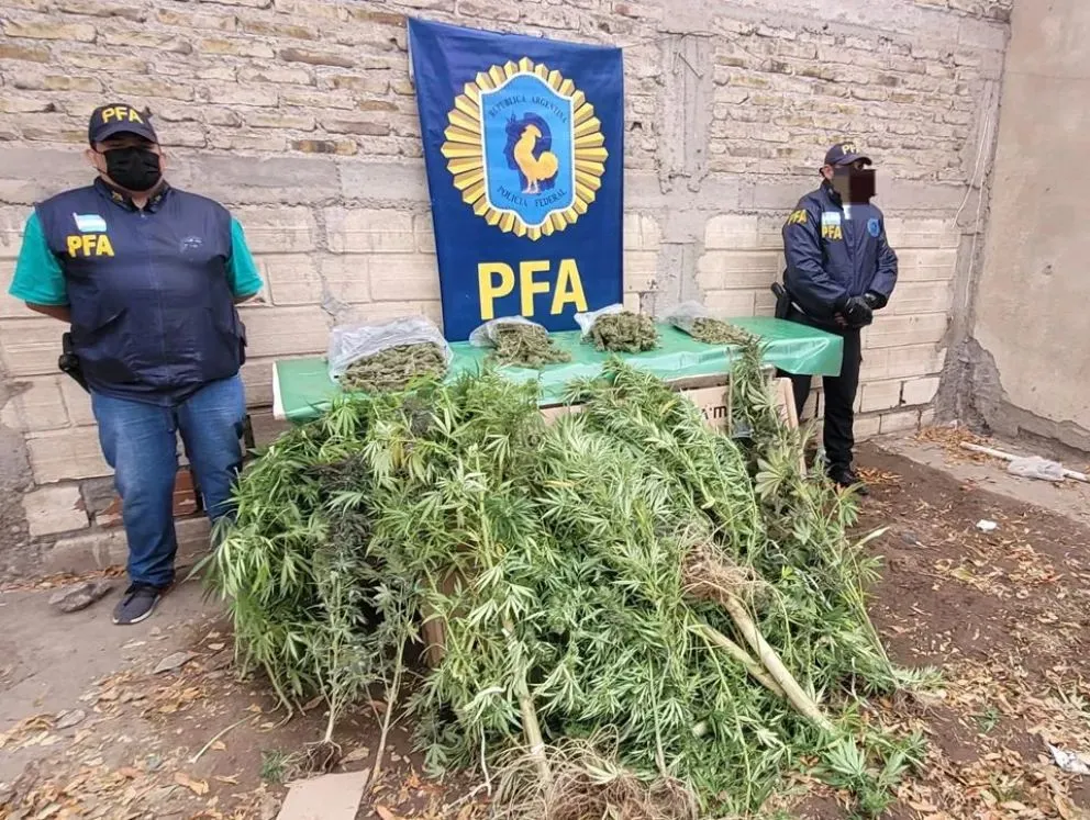 El operativo de allanamiento fue en pleno barrio Managua. Foto gentileza