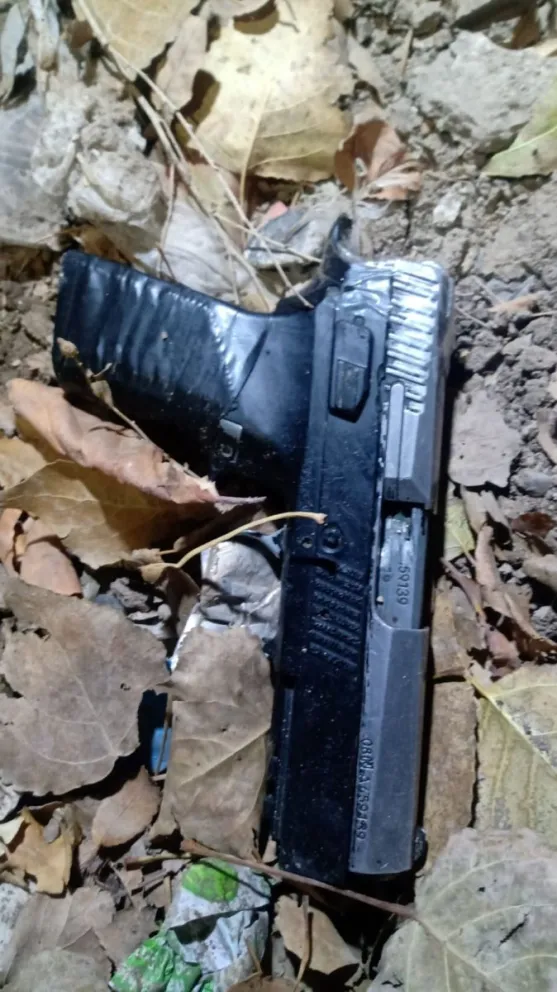 Se trataba únicamente de un armazón sin cargador ni municiones / imagen gentileza