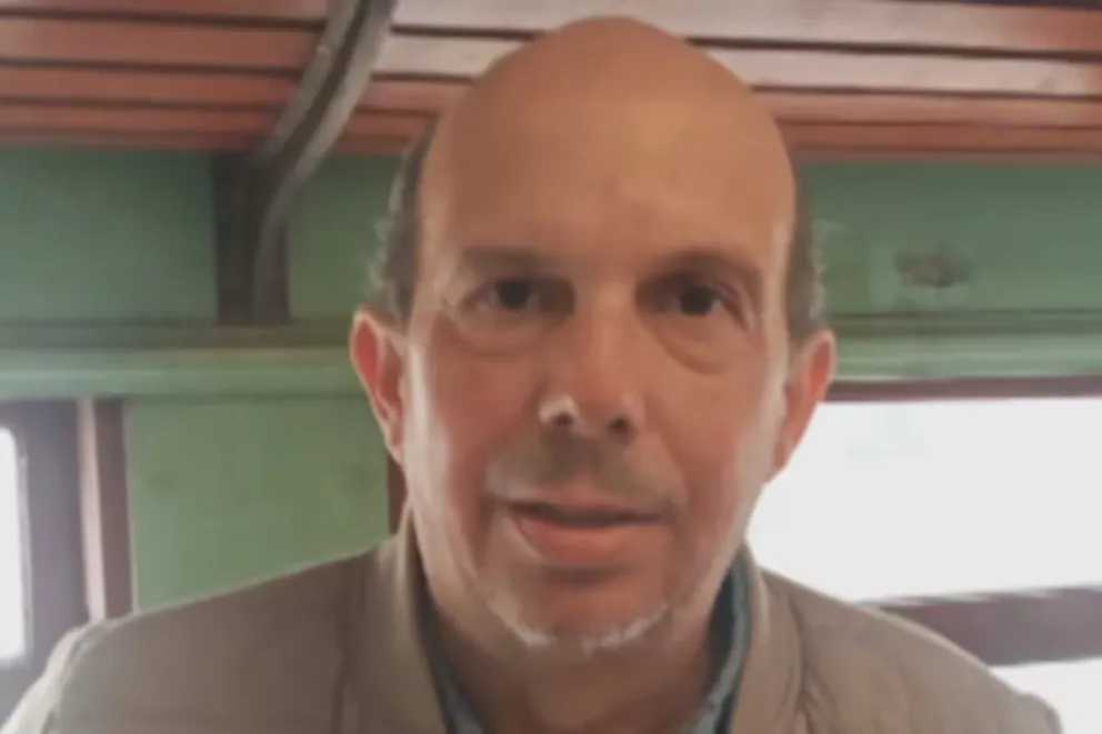Eduardo Ignacio Murias tiene 63 años y es oriundo de Santiago del Estero. 