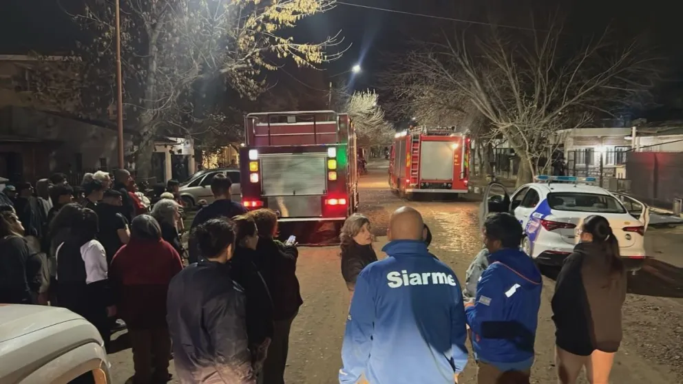 El incendio preocupó a los vecinos, que denunciaron otros episodios de violencia. Foto: gentileza Miguel Parra.